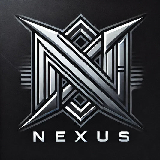 Metallic silbernes Logo mit interlocking N, darunter steht Nexus für Nexus Noir Techwear.